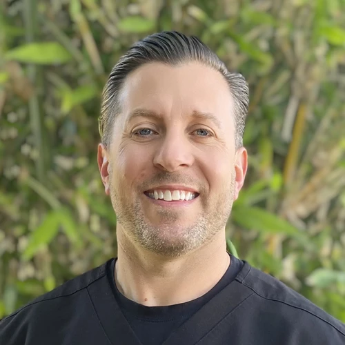 Chiropractor Monterey CA Aaron Gaily